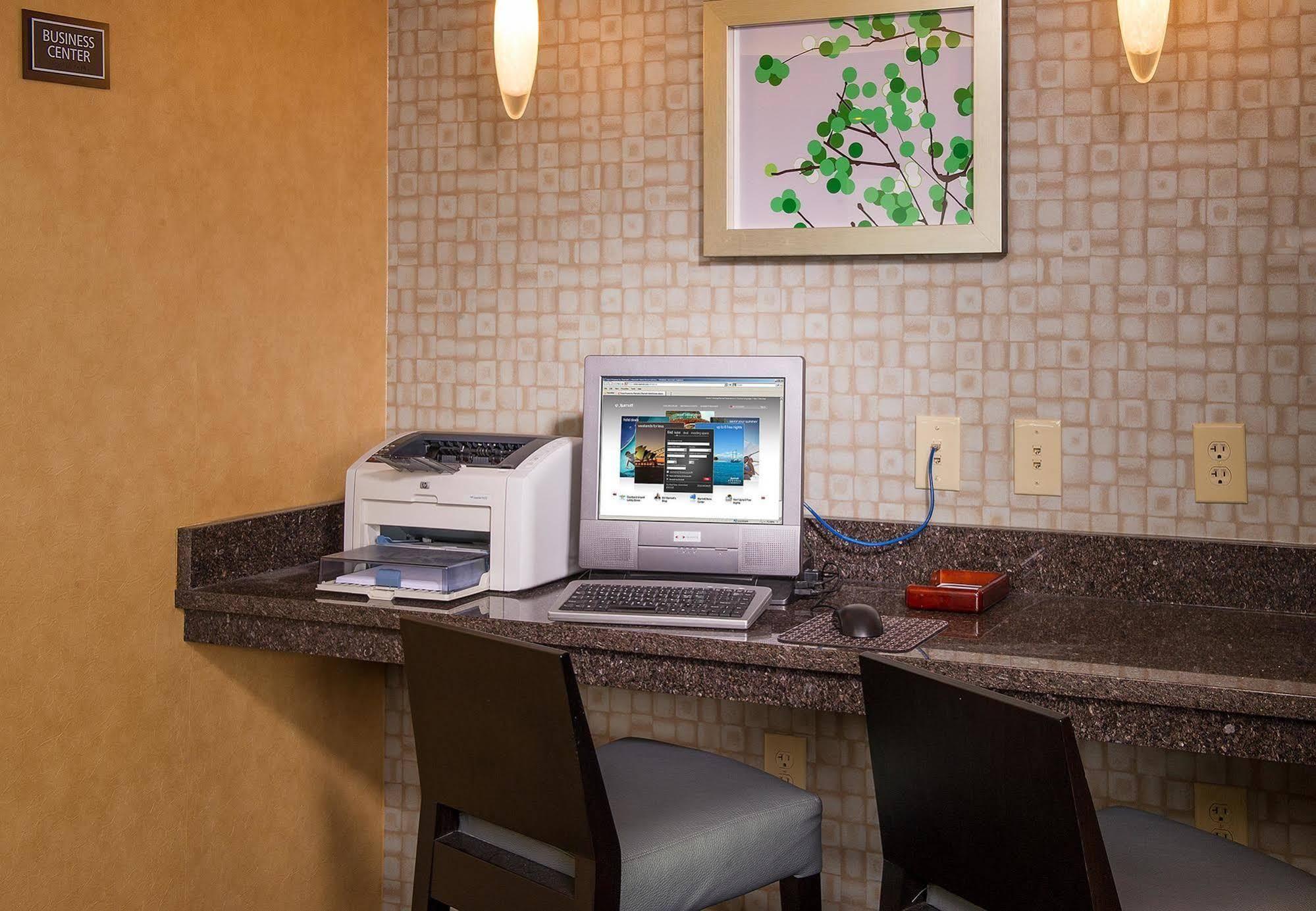 โซเนสตา อีเอส สวีท ราลีห์ แครี Hotel ภายนอก รูปภาพ